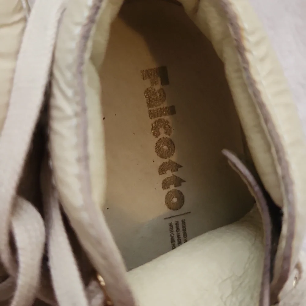 Naturino Falcotto Kids Cream Lace-Up Shoes